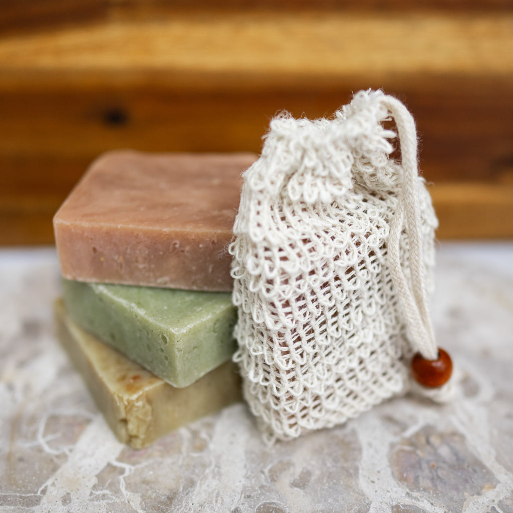 Eco-friendly soap holder bag for lathering and exfoliation